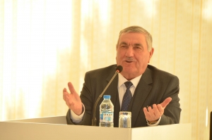 POETİK QİRAƏTdə Əşrəf Veysəllinin “Hanı o yuvalar” şeiri