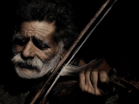 Qoca skripkaçı haqqında ballada