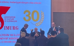“Simurq” Ömər Eldarovu təltif etdi