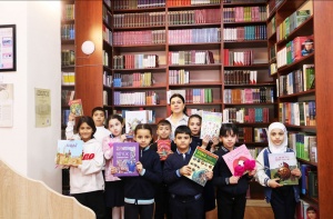 Gənclər Kitabxanasında məktəblilər üçün oxu saatı və ekskursiyalar təşkil edilib