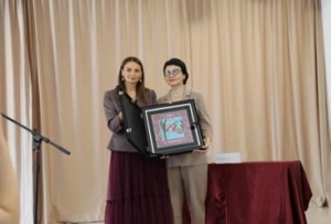 Qənirə Paşayeva Qazaxıstan Milli Konservatoriyasının fəxri professoru adına layiq görülüb