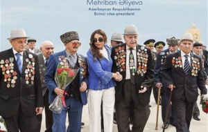 Azərbaycan qadınının ideal obrazı: Mehriban xanım Əliyeva ənənə və m&uuml;asirliyin təcəss&uuml;m&uuml; kimi