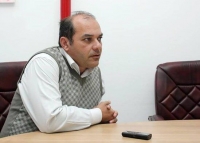 Kənan Hacı: “Sadəcə, peşəkarlara meydan vermək lazımdır”
