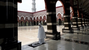 Müqəddəs Ramazan ayınız mübarək olsun!