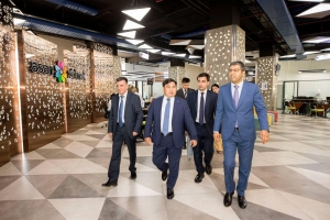 Qazaxıstan nümayəndə heyəti “ASAN xidmət”də