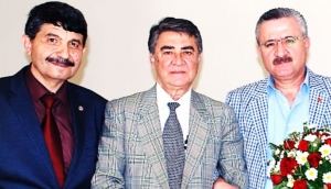 Xəyalımda yaşayırsan, ay Ustad – PROFESSOR BABƏK OSMANOĞLUNUN 85 İLLİYİNƏ