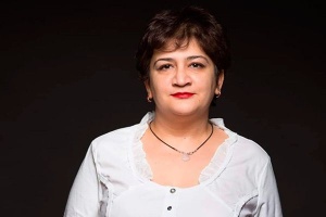 BİRİ İKİSİNDƏ – Rəbiqə Nazimqızının şeirləri ilə