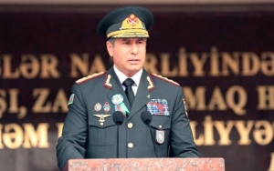 55 yaşlı NAZİR...