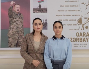 Bir direktor və bir şagird layihəsində Mehriban Hacıyeva və Röya Əliyeva