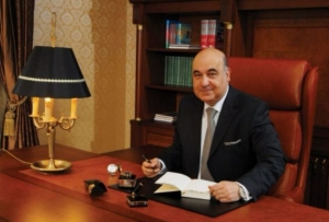 “Yaxşı insanı xatırlamaq həmişə xoşdur” - Çingiz Abdullayevin Vaqif Səmədoğlu haqqında xatirələri