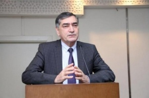 Ədəbi tənqidin Şirindil Alışanovu