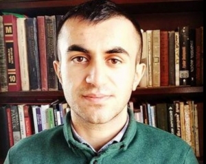 BİRİ İKİSİNDƏ -  Furqan Sadıqın şeirləri