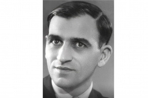 14 yaşından səhnədə olub