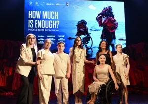 “Art Weekend” çərçivəsində “Nə qədər kifayətdir?” adlı inklüziv rəqs tamaşası təqdim edilib