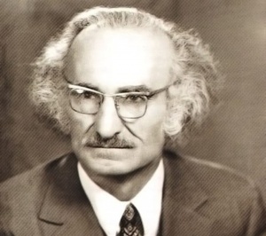 Xalq rəssamı Lətif Kərimovun doğum günüdür