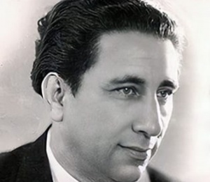 Təmənnasızlıqla &ccedil;alışır, Azərbaycan teatr sənətində &ouml;z&uuml;nəməxsus iz qoyurdu...