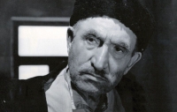 “Mən Qaloş deyiləm”