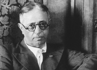 N&ouml;vbəti &Uuml;zeyir bəy Hacıbəyli (Hacıbəyov) g&uuml;n&uuml;n&uuml; də yola saldıq