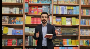 Kitab oxu, noutbuk qazan!