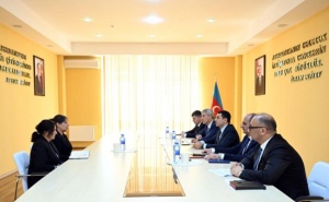 Mədəniyyət naziri Saatlıda vətəndaşların müraciətini dinləyib