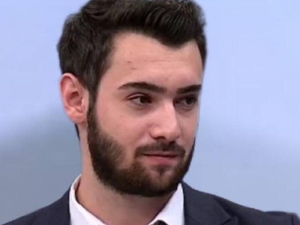 Bir zamanların məşhur modeli indi günü 20 manata dönərçi işləyir