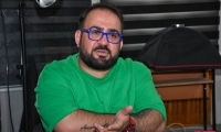 “Qəfil qapım döyülsün…” UNUDULMAZ SEVGİ ŞEİRLƏRİNDƏ