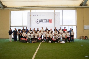 VI “Neftçili Yay Futbol Düşərgəsi” başa çatıb