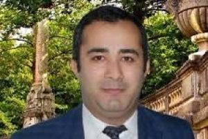 “Və tez çıxar uşaqlığın yadından... “ – ŞEİR