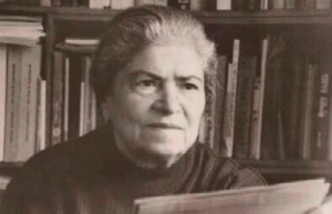 “İlk kitabı Moskvanın xüsusi qərarı ilə satışa çıxmadan yığışdırılaraq yandırılmışdı”