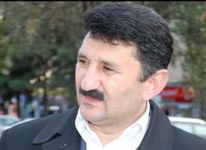Telli Mədət və Xankəndidə torpaq satan dəli qadın
