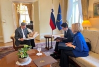 Sloveniya Prezidenti Nizami Gəncəvi Beynəlxalq Mərkəzinin üzvlərini qəbul edib