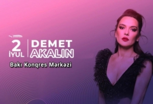 Türkiyənin sevilən müğənnisi Demet Akalın Bakıda konsert verib