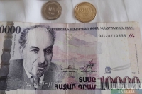 GÜLÜŞ KLUBUnda erməni dramı