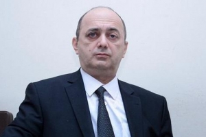 Yeni kitablar Əli Kərim poeziyasının daha geniş coğrafiyada tanınmasına vəsilə olacaq