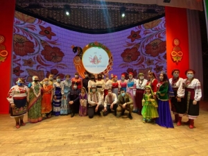 Murmanskda milli mədəniyyətlərin “Dostluq bayramı” festivalı keçirilib