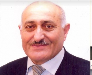 Musa Ələkbərli soruşur ki, axı necə döyüşsün?