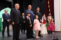 Putinin Dərbənddəki Azərbaycan teatrının a&ccedil;ılışına qoşulmasının pərdəarxası