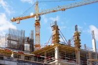 Əsas kapitala yönəldilmiş investisiyaların 72 faizdən çoxu tikinti işlərinə sərf olunub