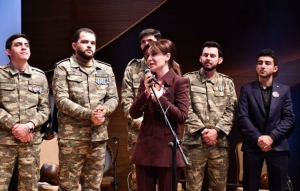 İgidlərə layiq “İgidlərin sözü” adlı antologiya təqdim olunub
