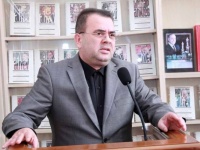 “Gör mən hansı əclaflarla işləyirəm”