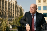 MÜTALİƏ MƏDƏNİYYƏTİ ÜÇÜN SEÇMƏLƏR – Çingiz Abdullayev, “Körpə və kürən pişik balası”