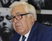 Azərbaycan nəsrinin Anar m&ouml;h&uuml;r&uuml;