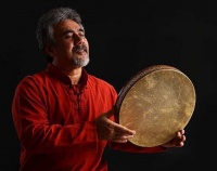 Heykəltaraş, rəssam və musiqiçi Vədud Müəzzin