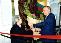 Heydər Əliyevə ithaf olunan şeirlər