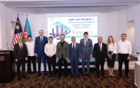 Malayziyada Cənub-Şərqi Asiya regionunda yaşayan Azərbaycan icması ilə görüş və kitab təqdimatı keçirilib