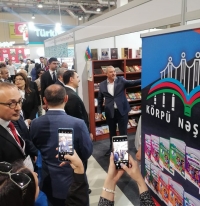 Gənclər Kitabxanası X Bakı Beynəlxalq Kitab Sərgisində iştirak edir