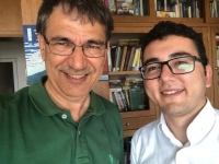 Orxan Pamuk: “Yaşlandıqca həvəsim azalmayıb: günün eyni vaxtında yuxum gəlir, eyni ümidsizliyə düçar oluram, eyni cür sevinirəm”.