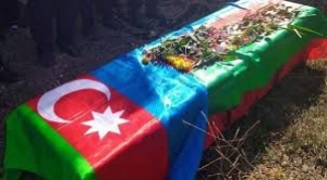 “Çiyinlərdə gəzən tabutlar çiyinlərə yox, ruhlara yük olacaq…”