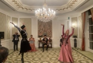 Parisdə Novruz bayramı təntənəli şəkildə qeyd edilib