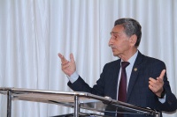 Hacı İsmayılov tələbələrlə görüşüb
